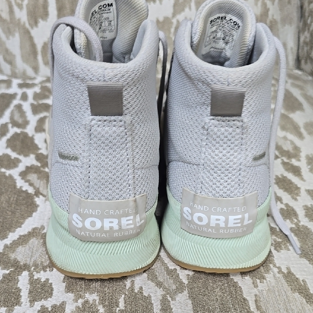 Sorel Gray Sneakers with Breathable Mesh and Cushioned Sole - Picture 10 of 16